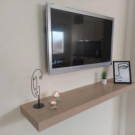 1 Apartment